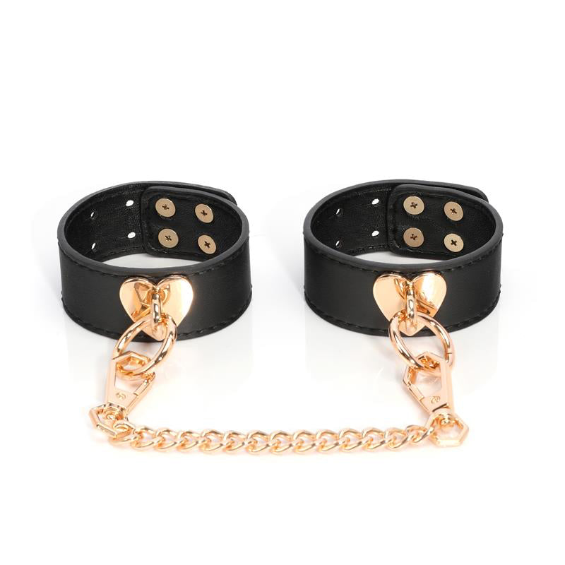 Bondage Kit 8 pcs with Case
